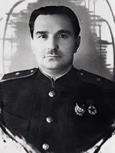 Первый начальник училища